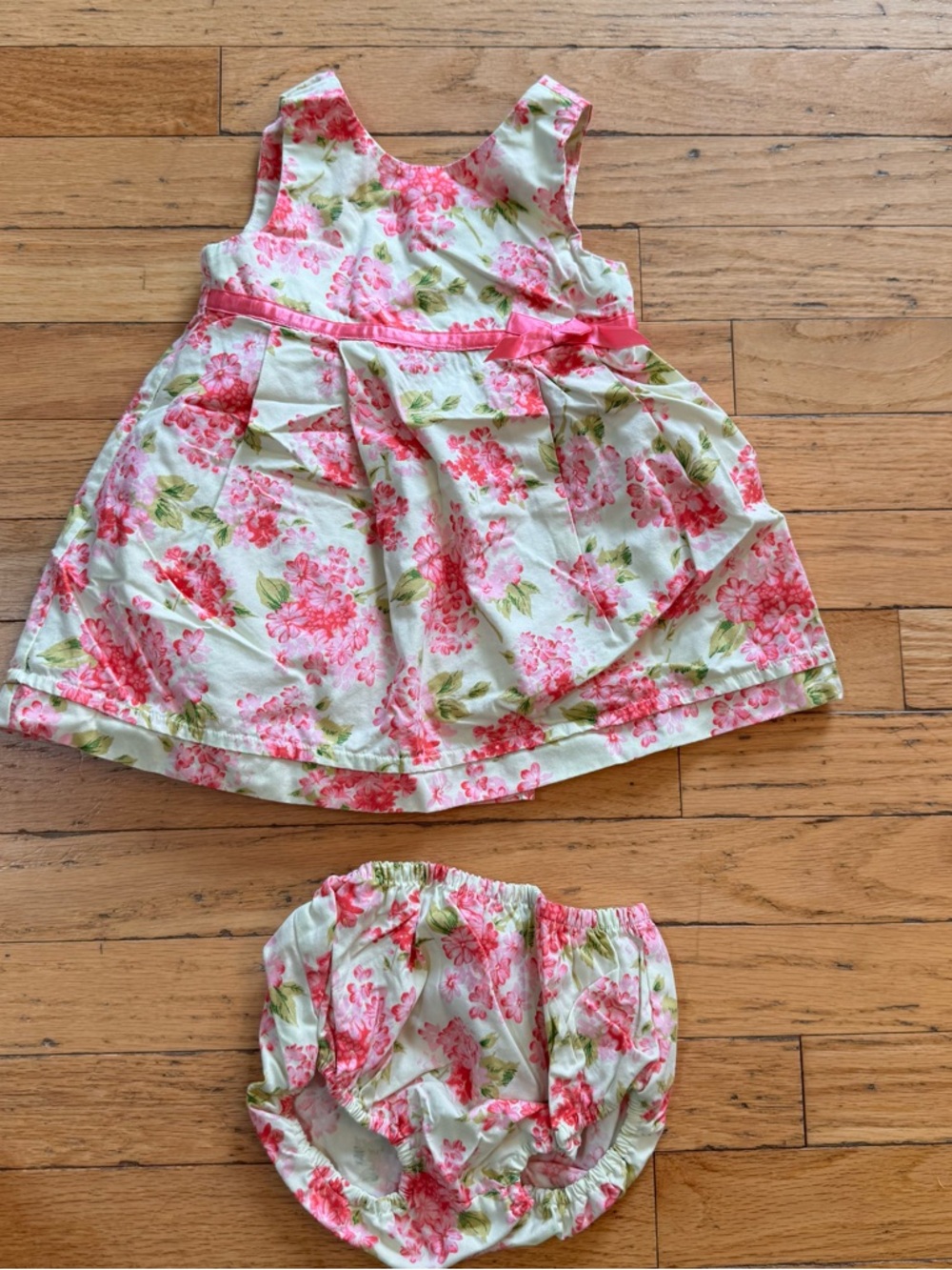 Janie and Jack Baby Girl Floral Dress and Diaper Cover Set 12-18 Months Pink